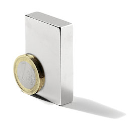 Q-50-25-10-LN, Parallélépipède magnétique 50 x 25 x 10 mm, néodyme, N40, nickelé